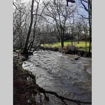 펜션 Superbe Moulin Au Bord D'une Riviere, Au Calme, Avec Piano