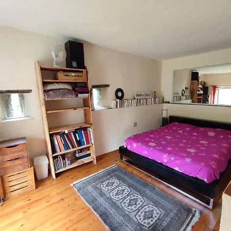 Superbe Moulin Au Bord D'une Riviere, Au Calme, Avec Piano Doyet