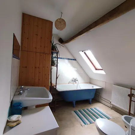 Semesterbostad Superbe Moulin Au Bord D'une Riviere, Au Calme, Avec Piano Doyet