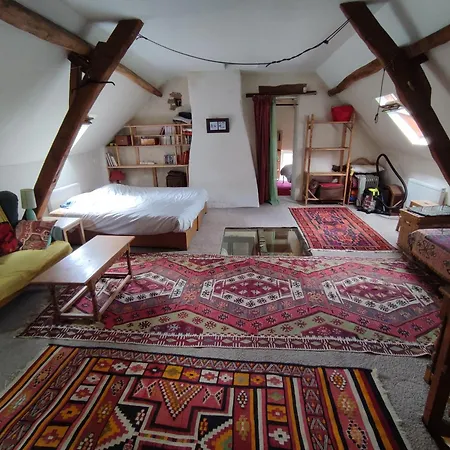 Semesterbostad Superbe Moulin Au Bord D'une Riviere, Au Calme, Avec Piano