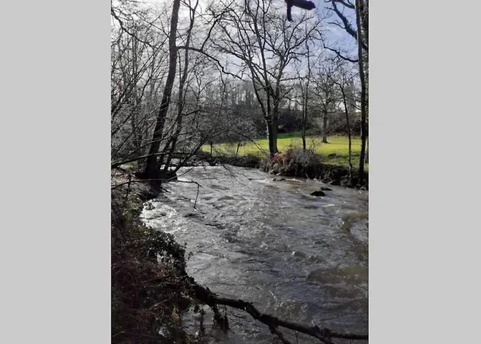 Holiday home Superbe Moulin Au Bord D'une Riviere, Au Calme, Avec Piano