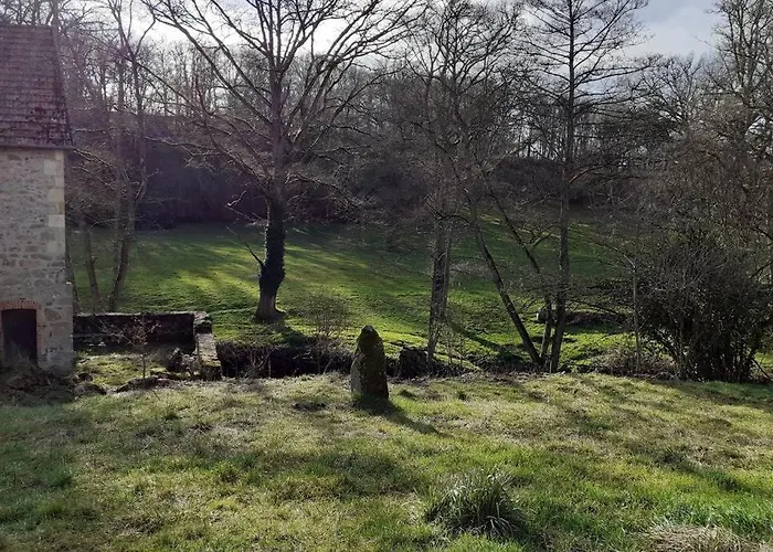 Superbe Moulin Au Bord D'une Riviere, Au Calme, Avec Piano * Doyet