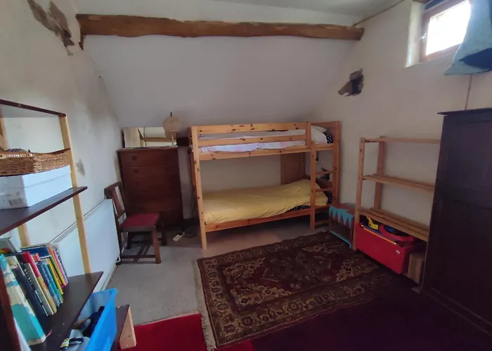 Holiday home Superbe Moulin Au Bord D'une Riviere, Au Calme, Avec Piano *